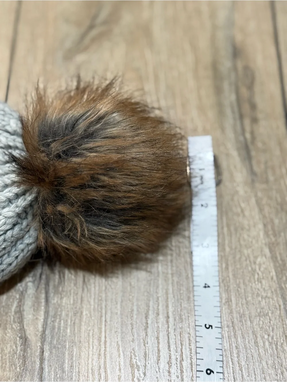 Dakine Gray Knit Beanie Faux Fur Pom Fleece Lined Hat Ski Snowboard